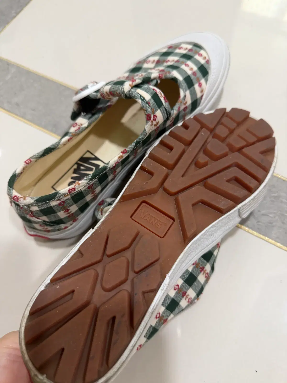 thumbnail-6
